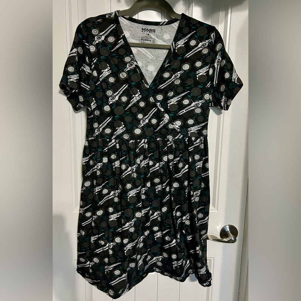 BioWare Mass Effect Patterned V-Neck Midi Dress